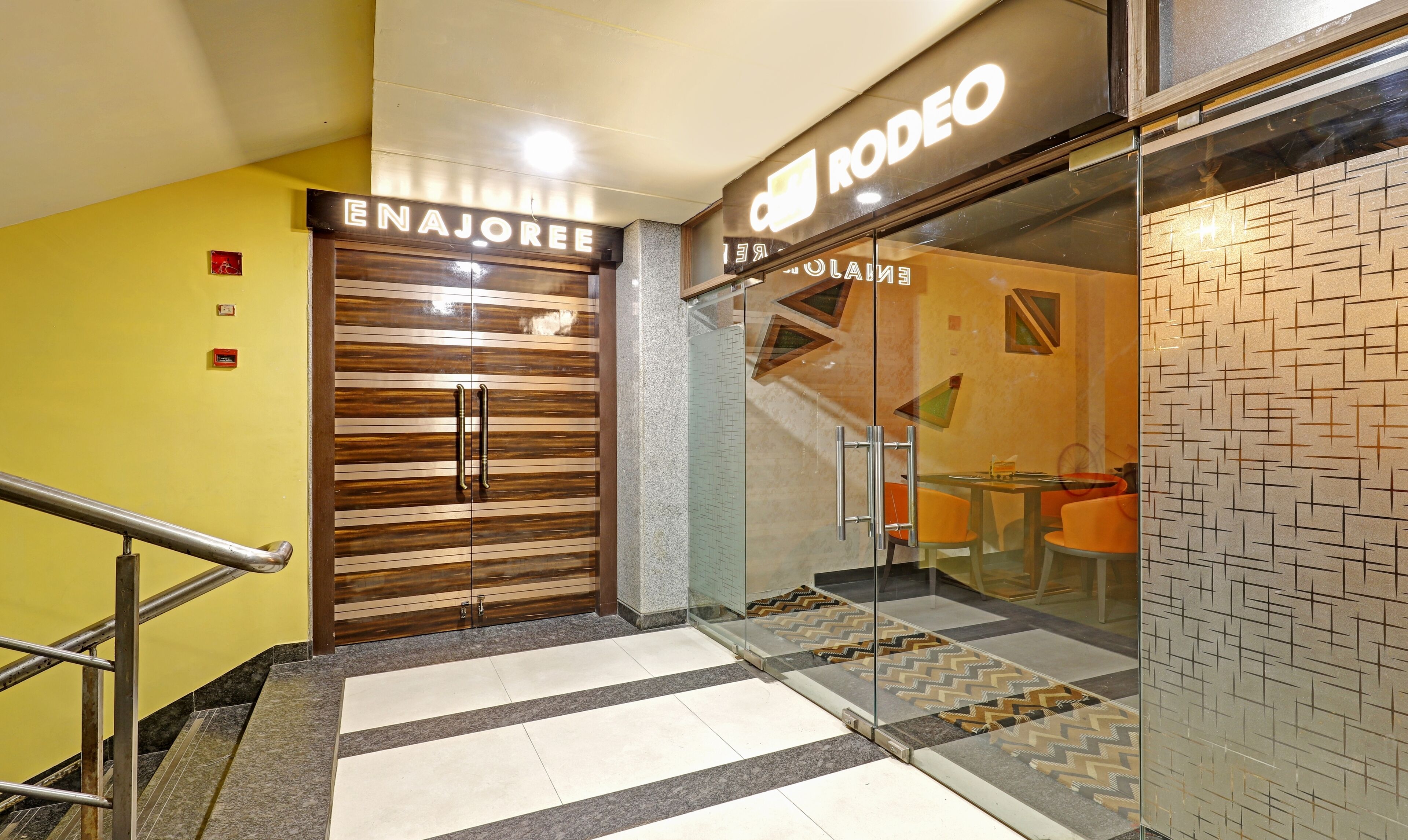 Treebo Tryst Hotel Apollo Grand