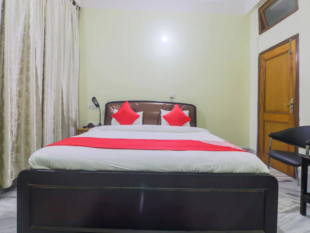 Baruah's Guest House By OYO Rooms