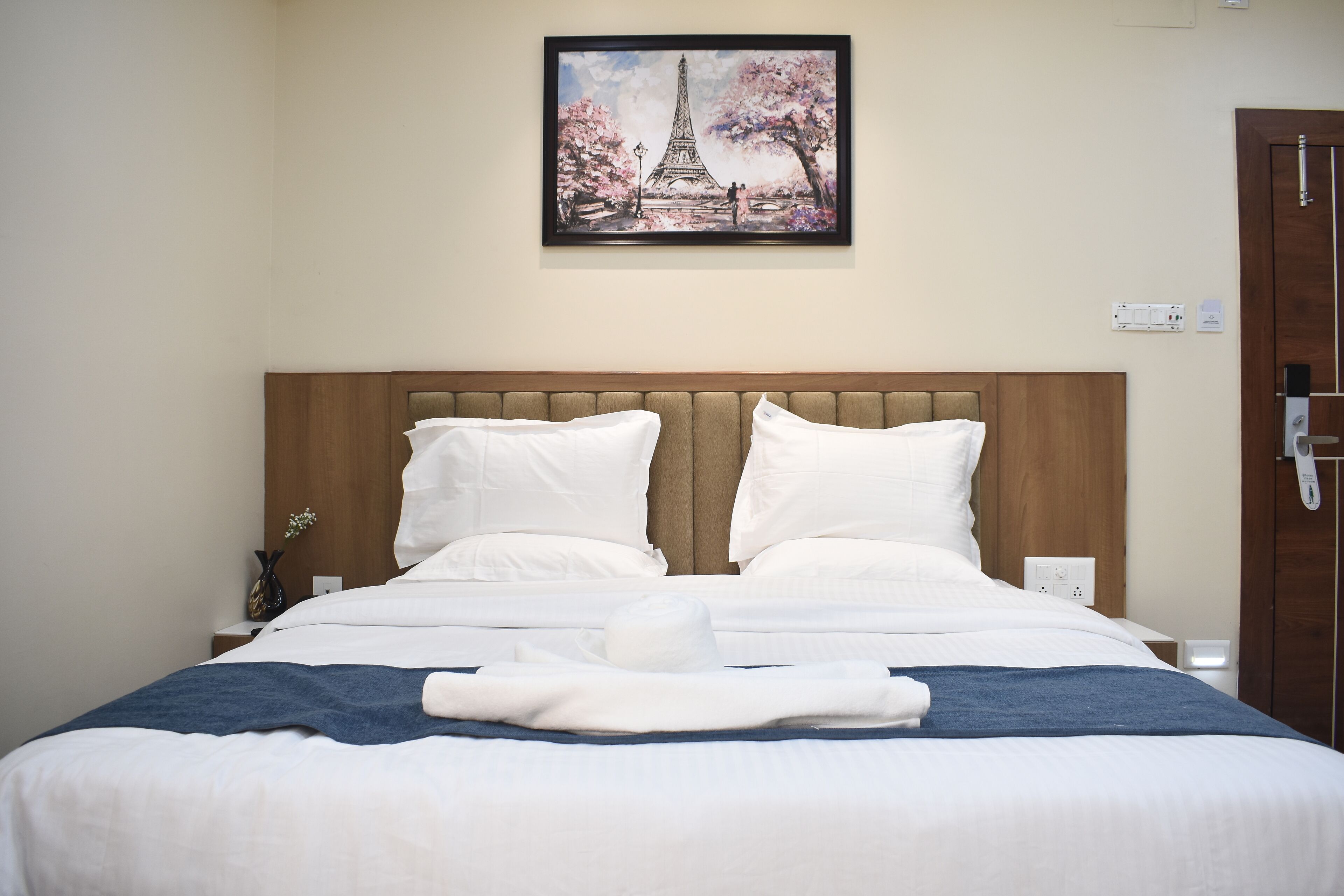 Hotel Kingdom Palace