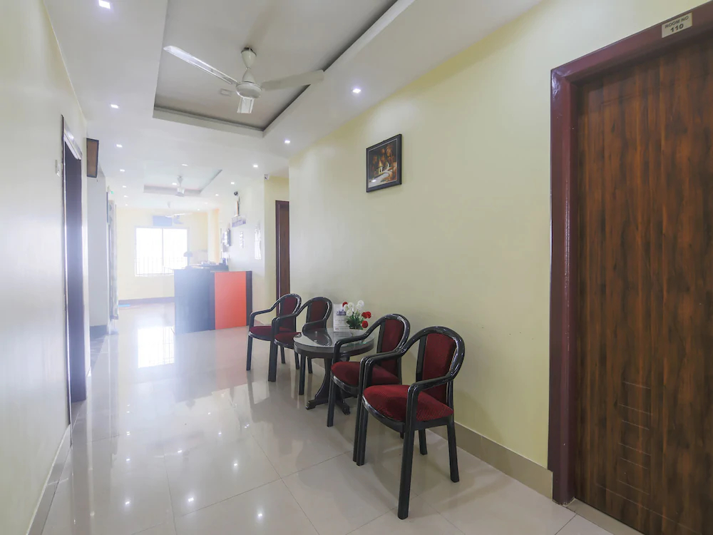 Labanya Holiday Home By OYO Rooms