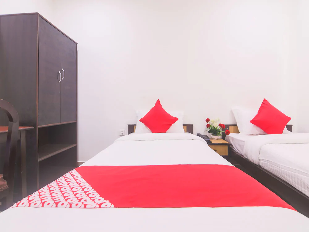 Labanya Holiday Home By OYO Rooms
