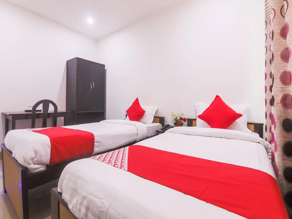 Labanya Holiday Home By OYO Rooms
