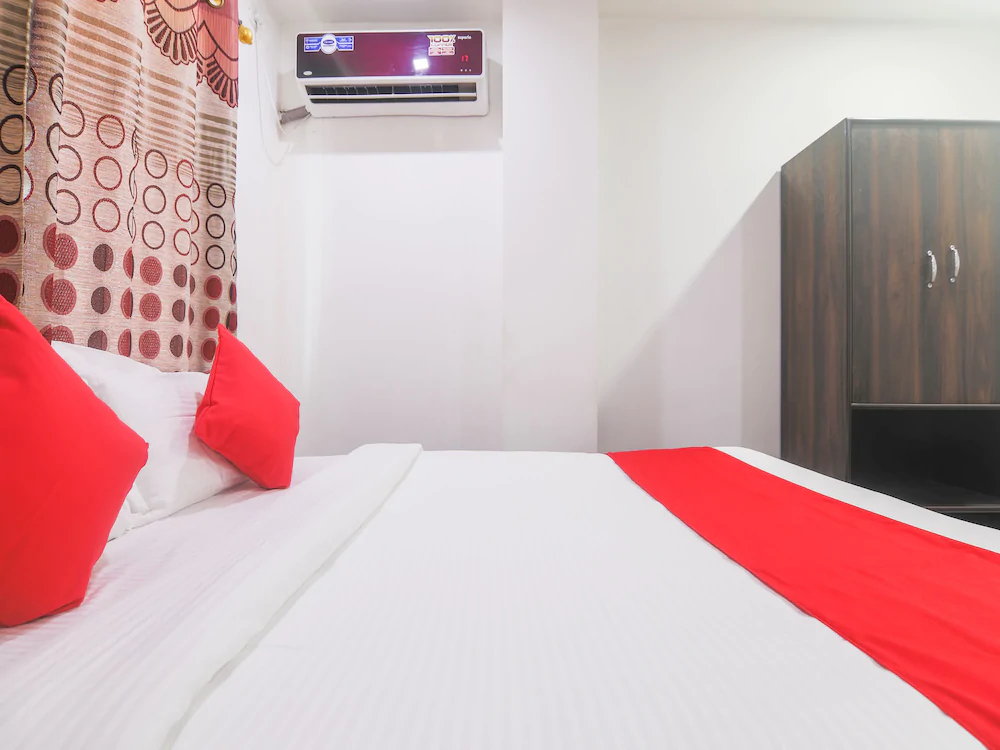 Labanya Holiday Home By OYO Rooms