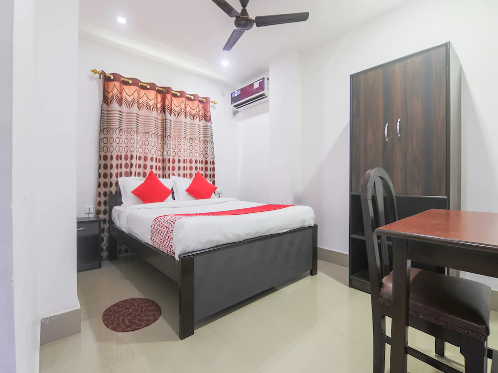 Labanya Holiday Home By OYO Rooms