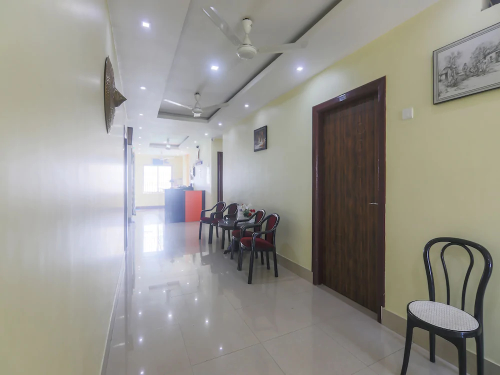 Labanya Holiday Home By OYO Rooms
