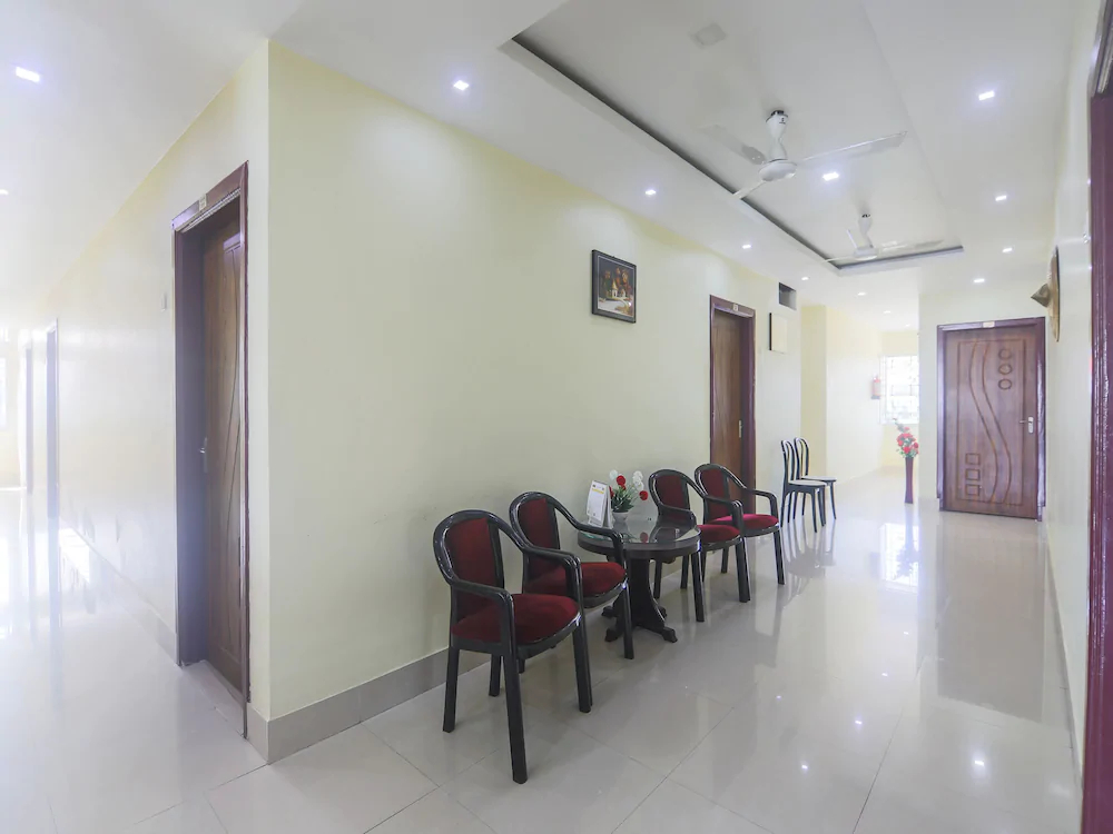 Labanya Holiday Home By OYO Rooms
