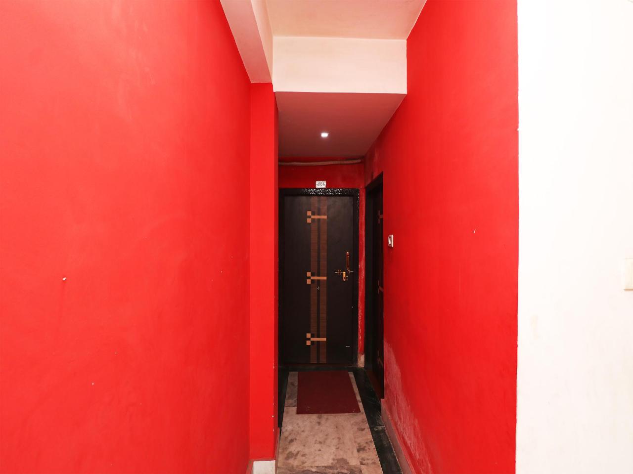 Hotel Lotus by OYO Rooms