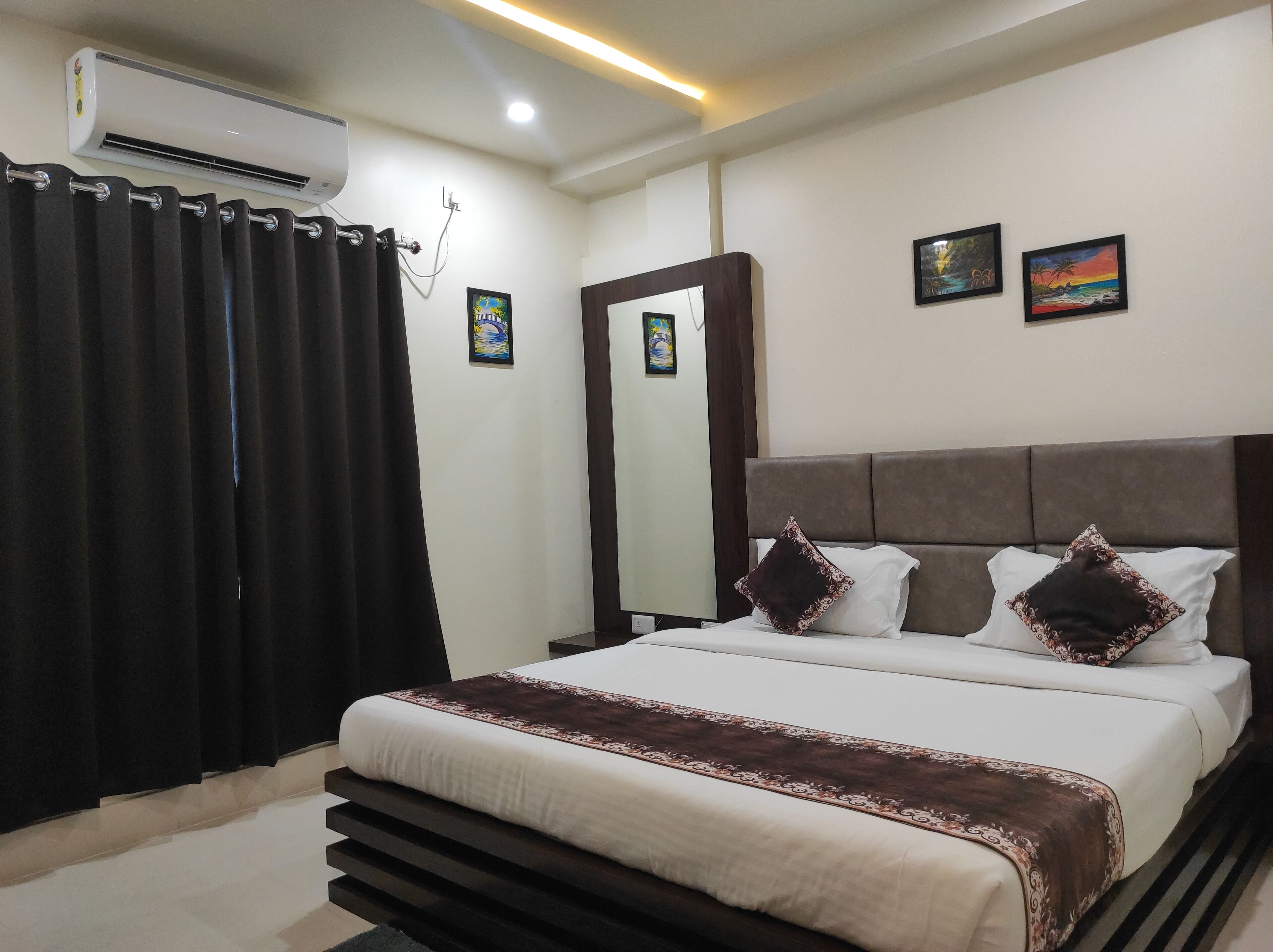 Hotel Paradise