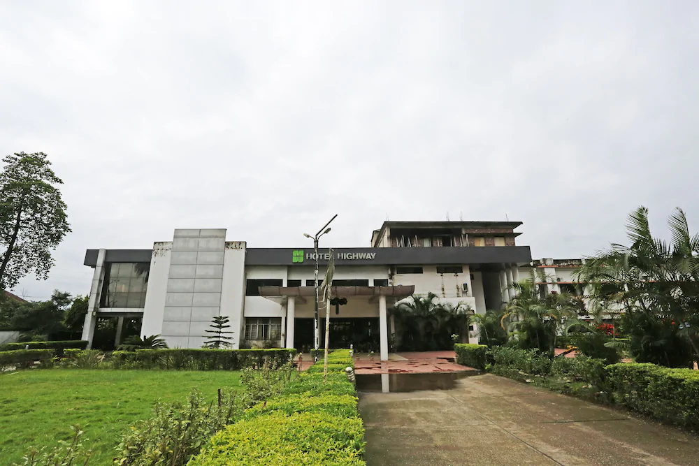 Hotel Highway by OYO Rooms