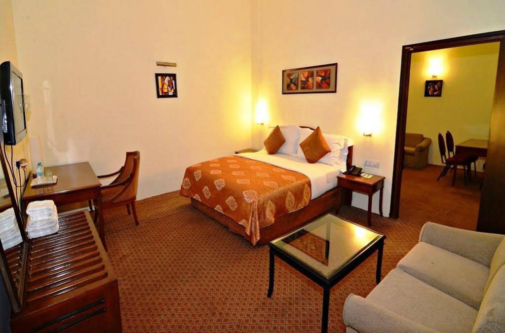 Hotel Highway, Tinsukia