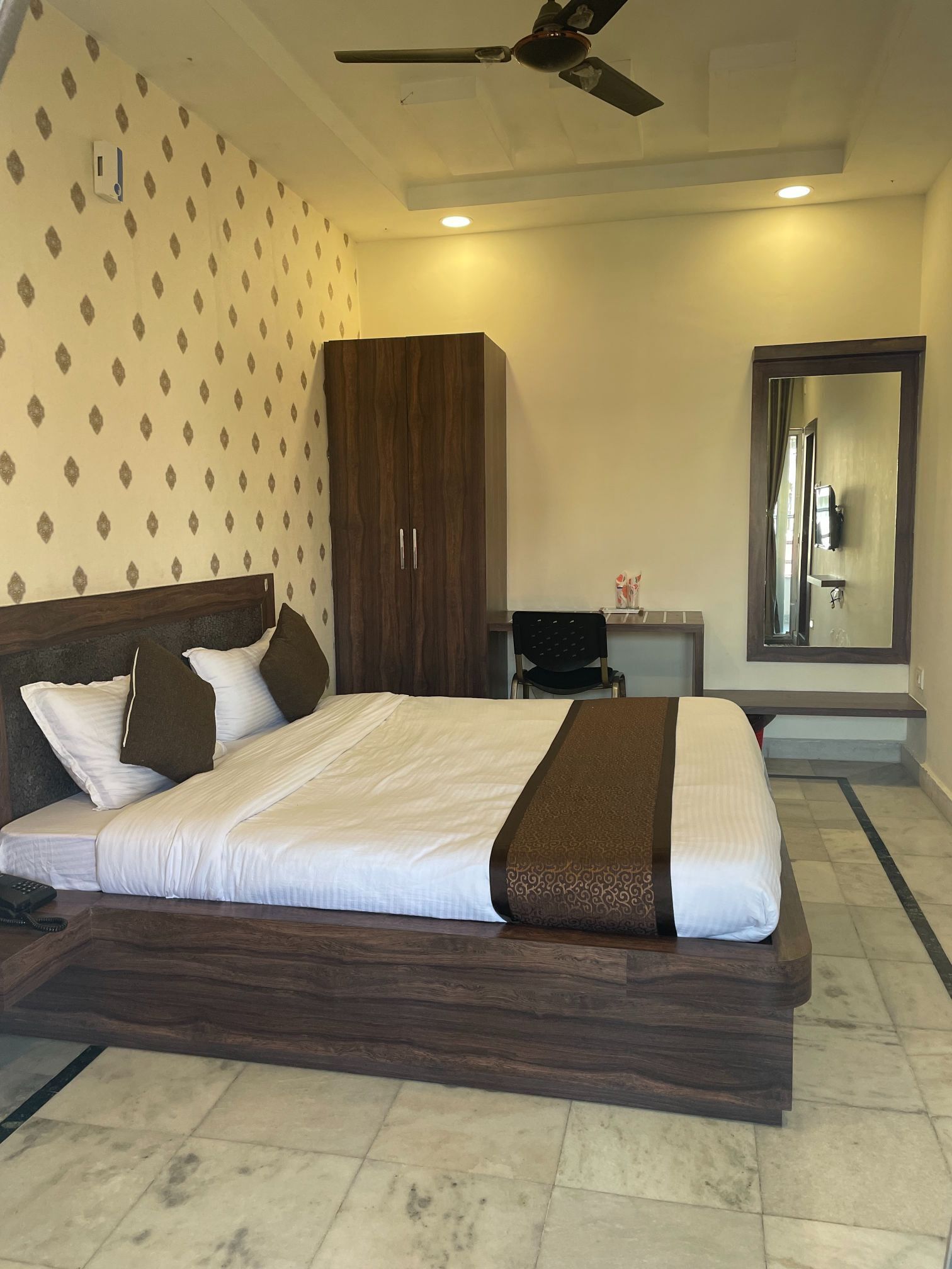 Hotel Royal Embassy