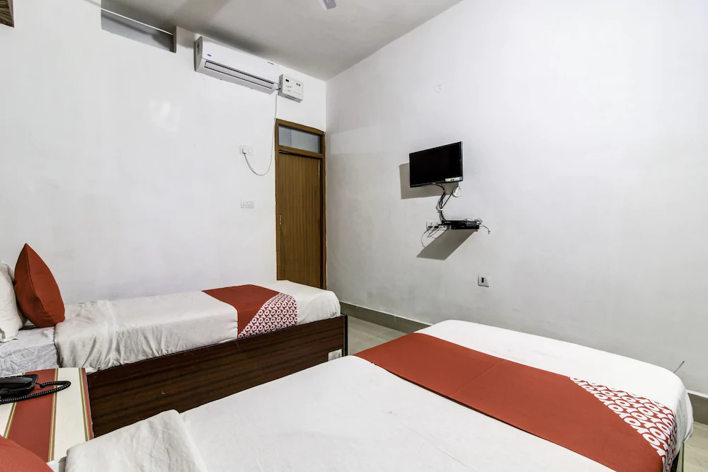 Kalyan Residency by OYO