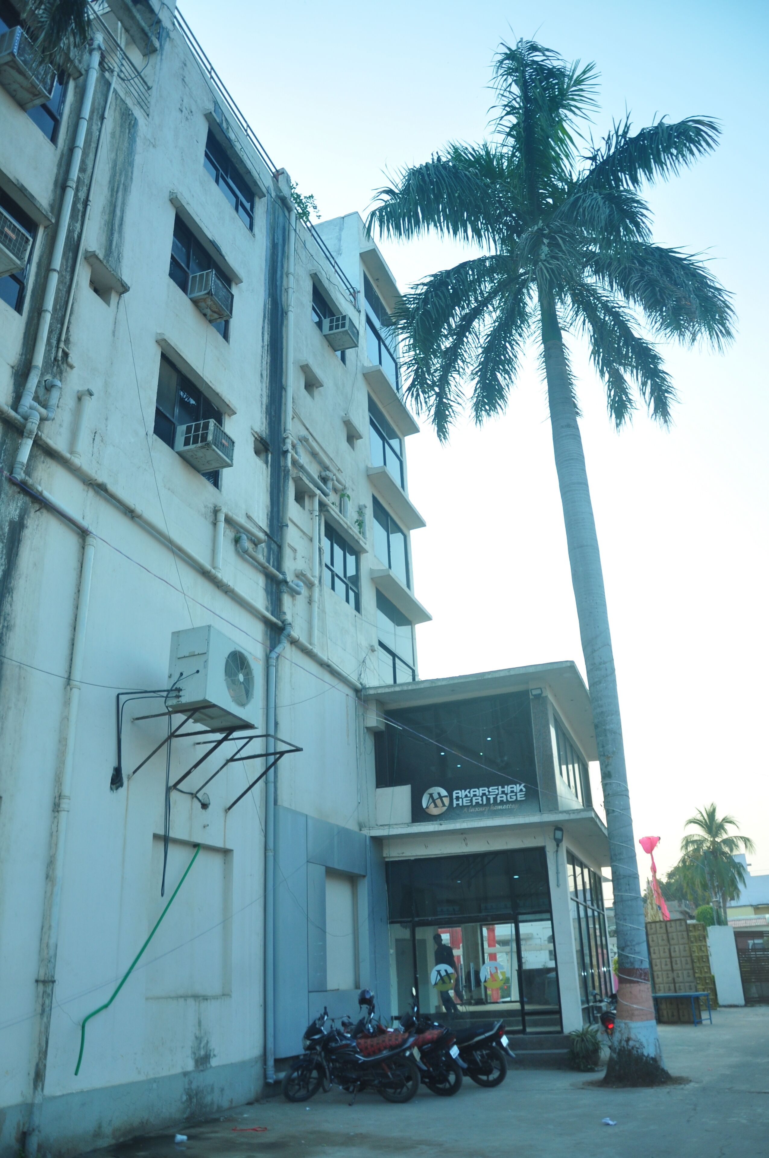 Akarshak Heritage By ShriGo Hotels