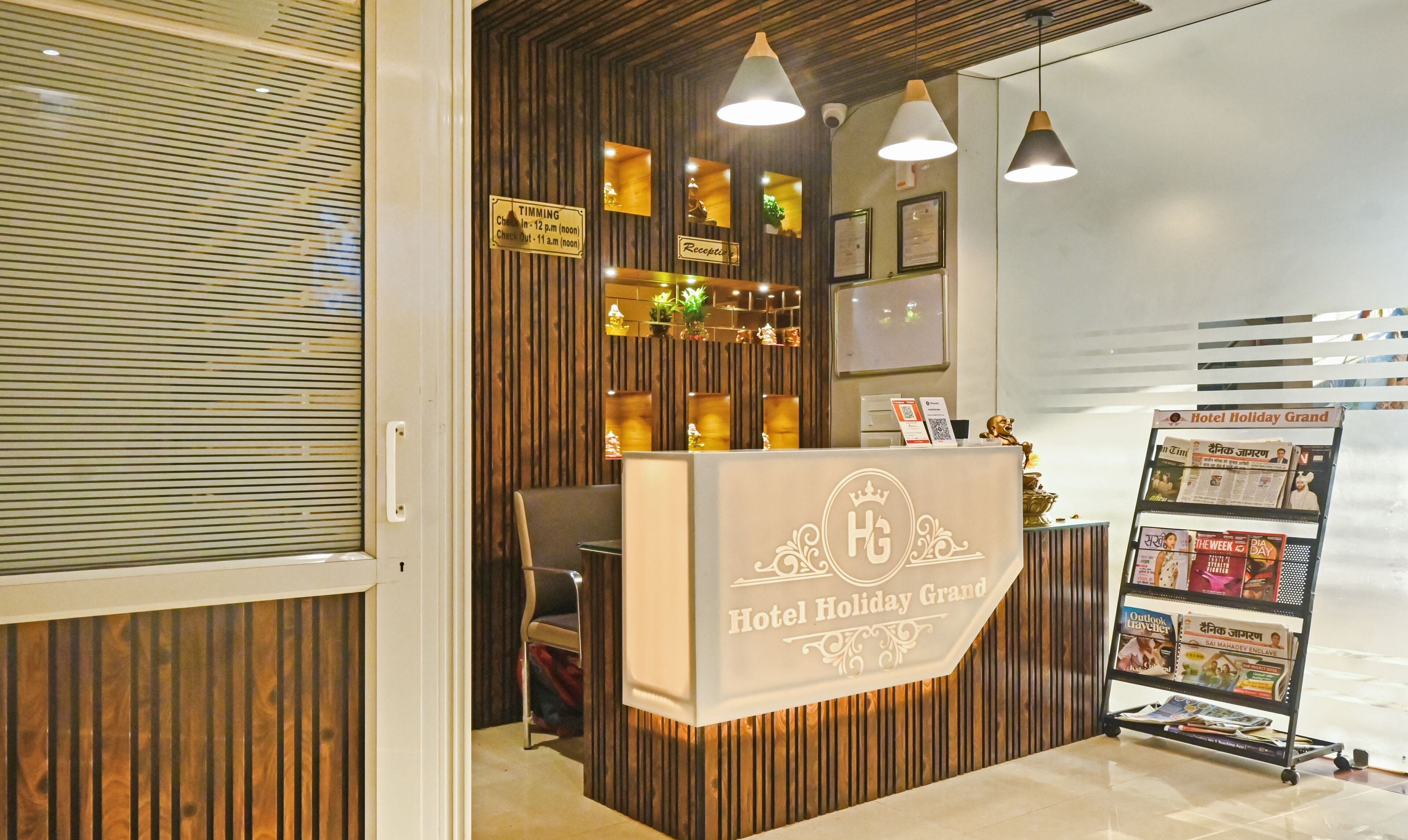 FabHotel Holiday Grand