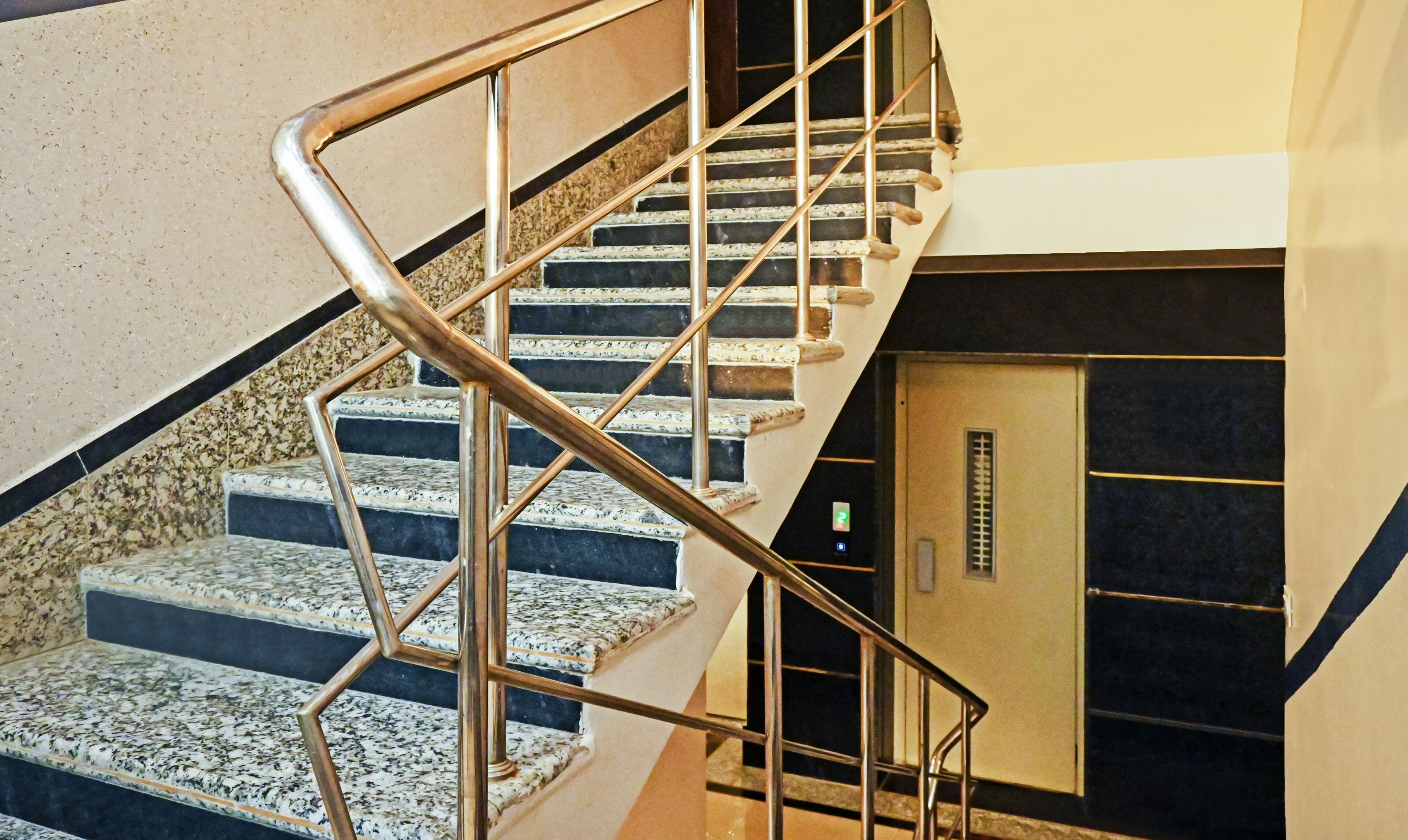 FabHotel Holiday Grand