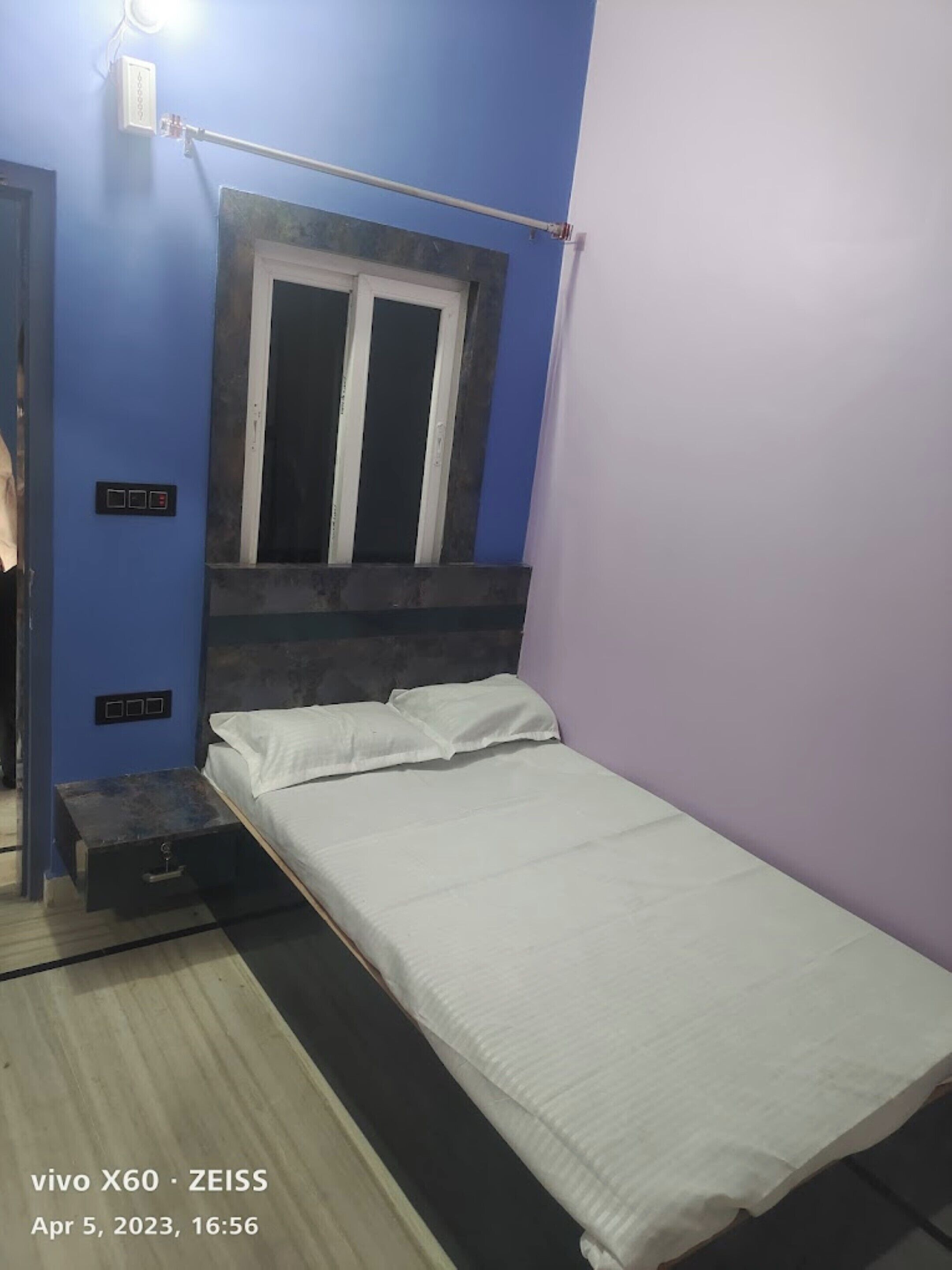 Hotel Sarkar & Marriage Hall