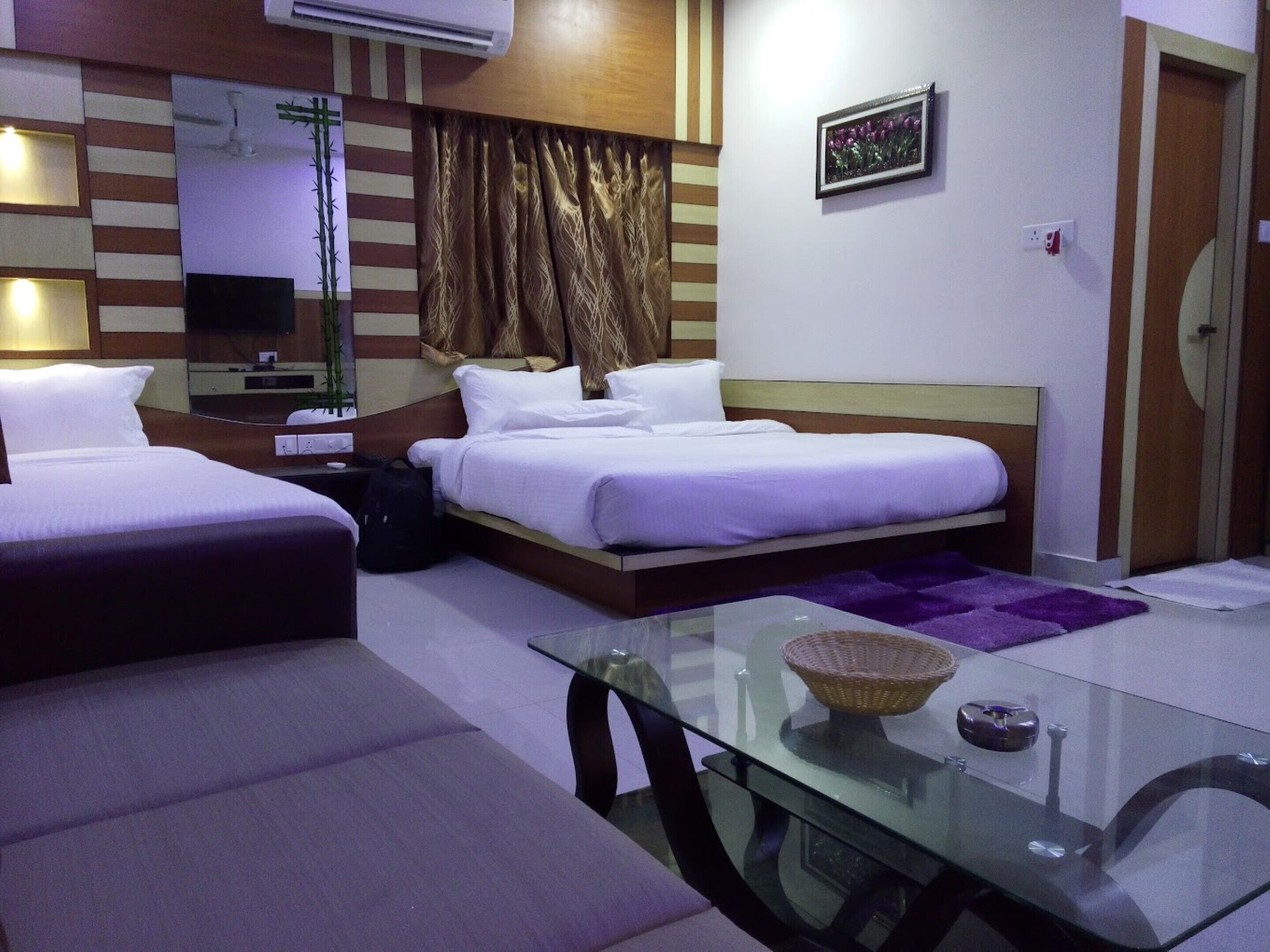 Hotel JK Residency