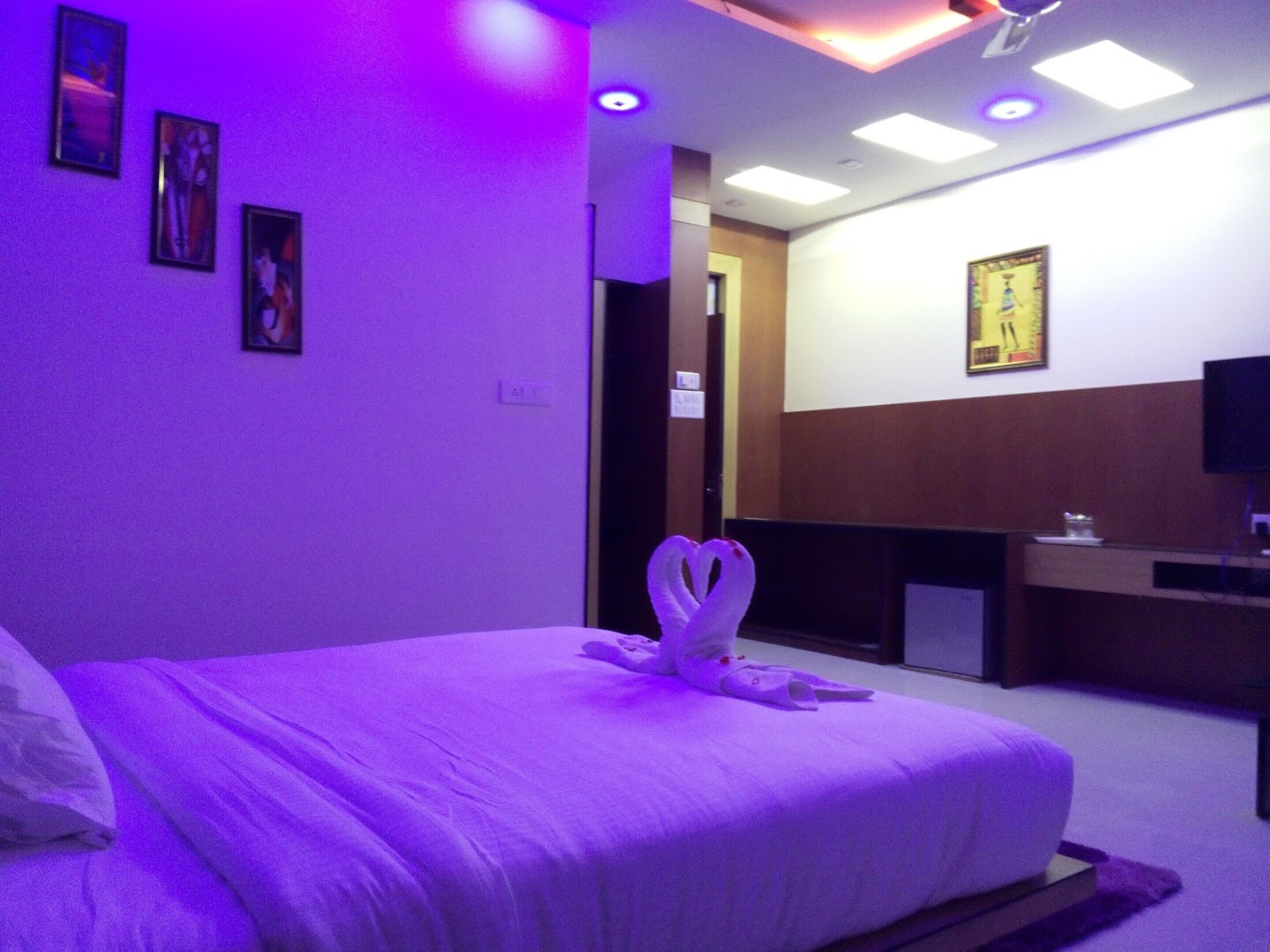 Hotel JK Residency