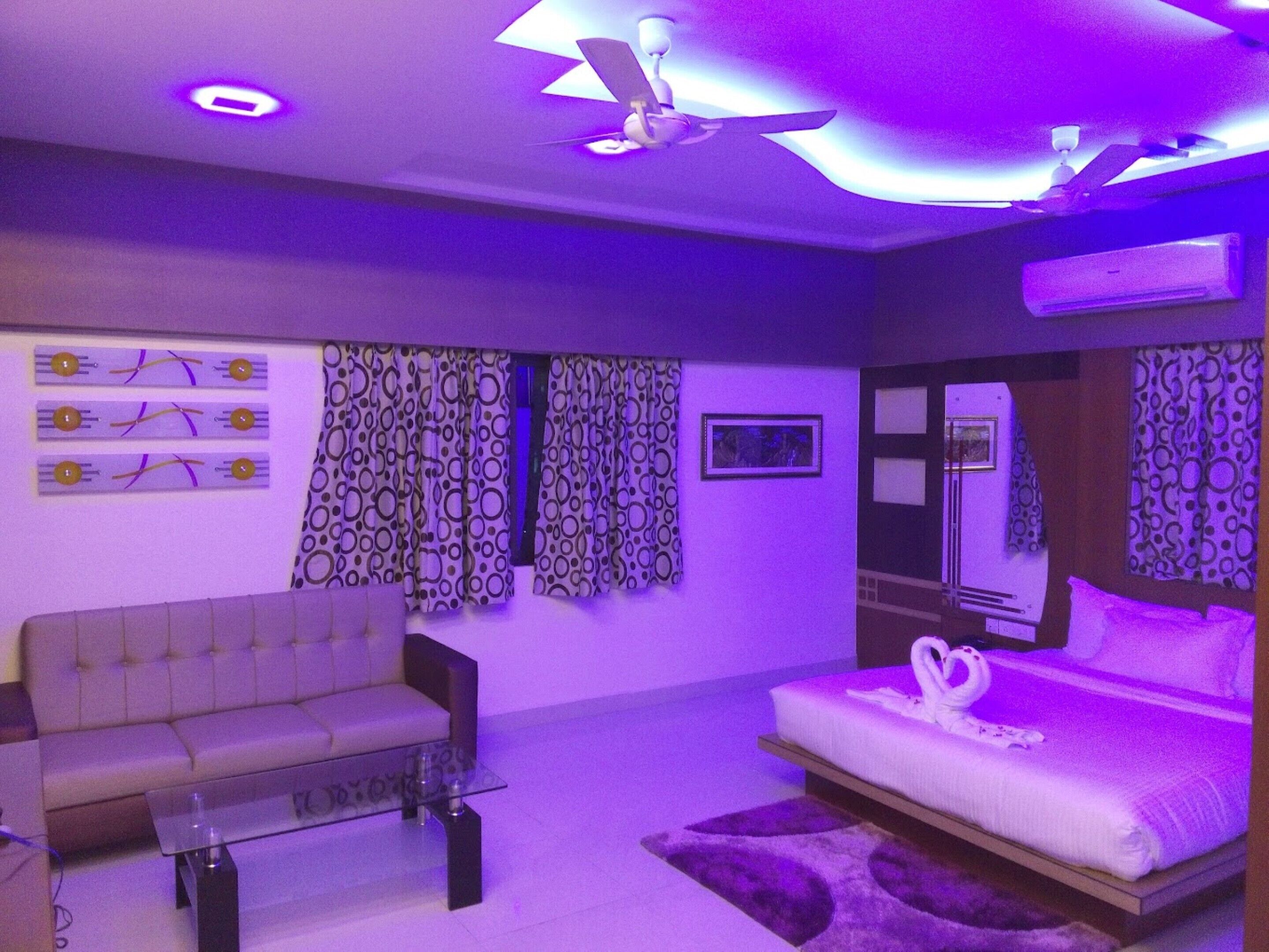Hotel JK Residency