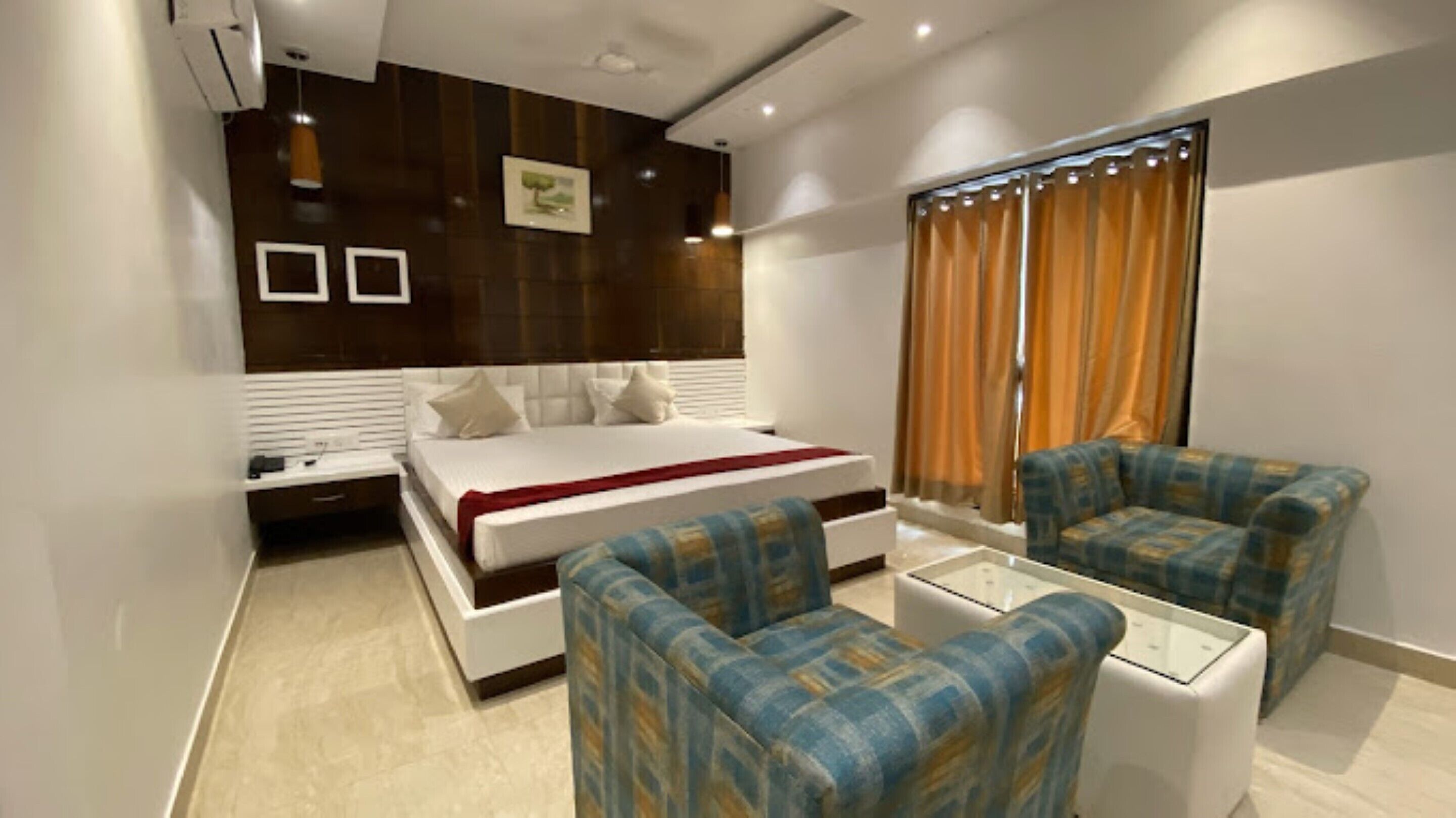 Hotel Kailash Tower