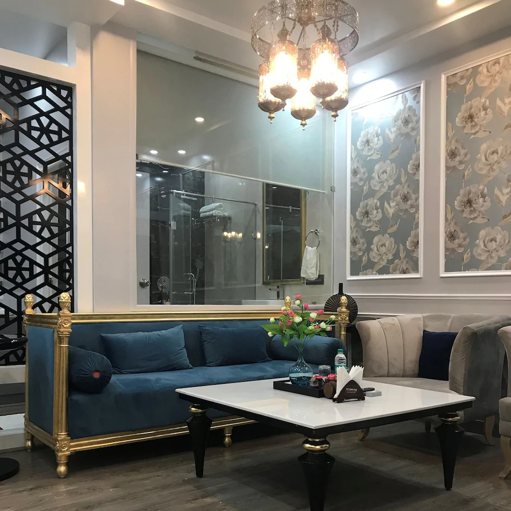 Hotel Minakshi International