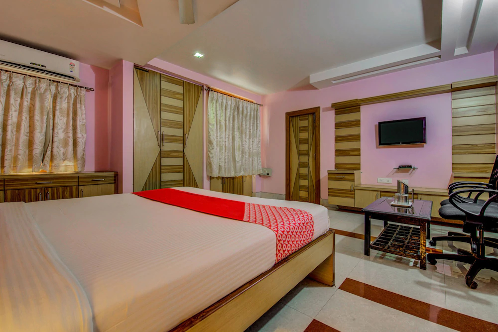 Apartment Hotel Imperia Inn By OYO Rooms