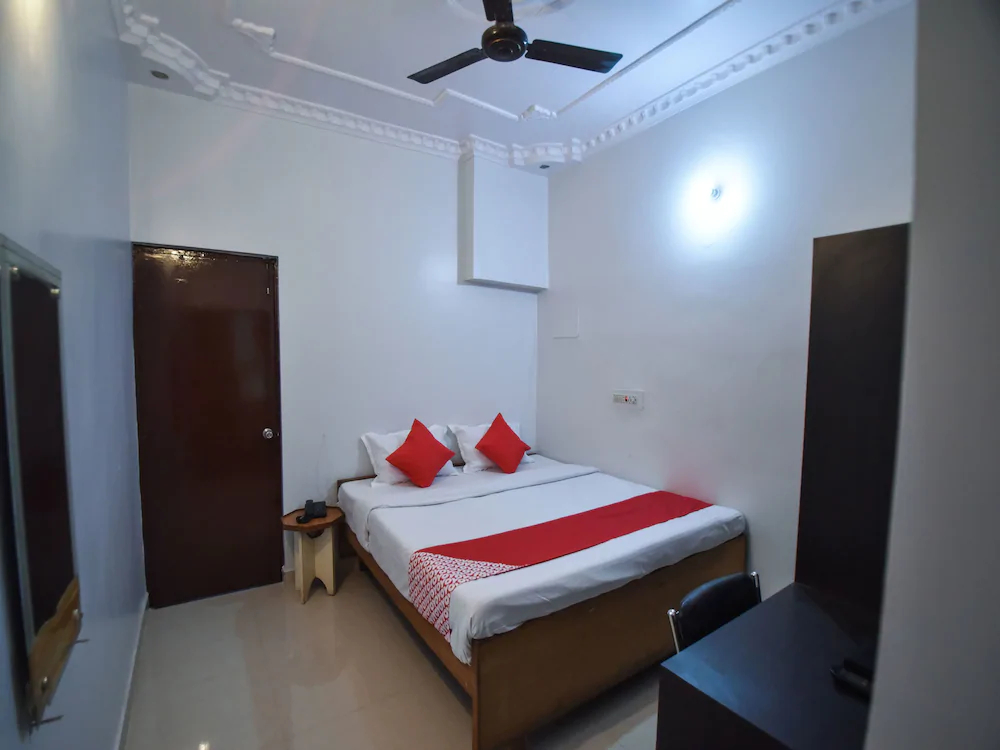 Apartment Palace BY OYO Rooms