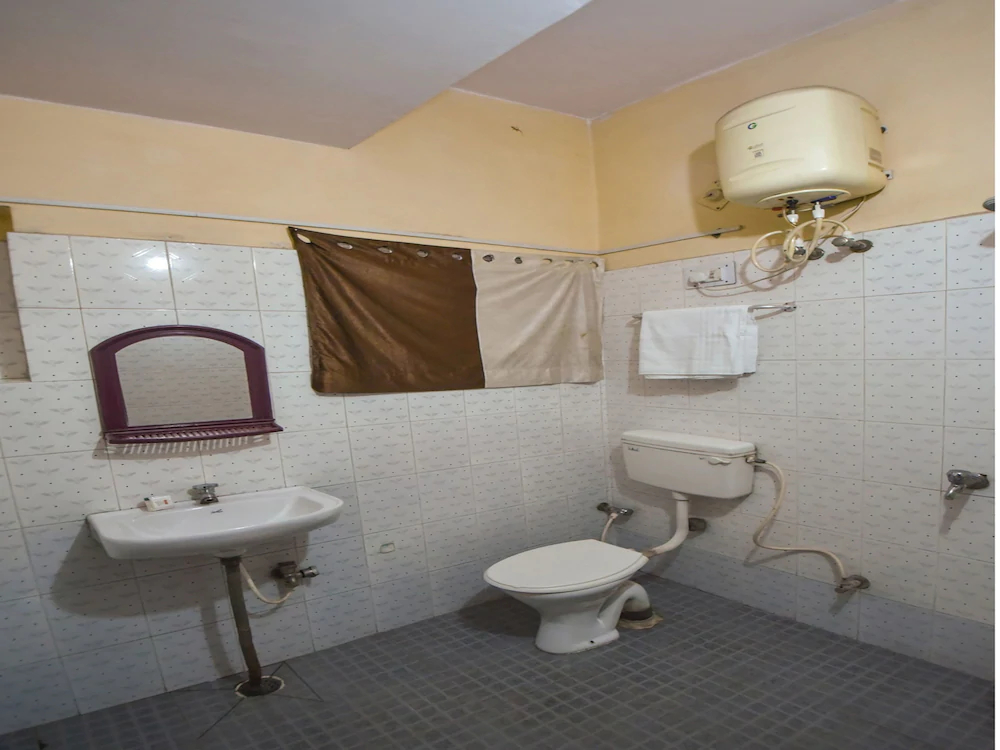 Apartment Palace BY OYO Rooms