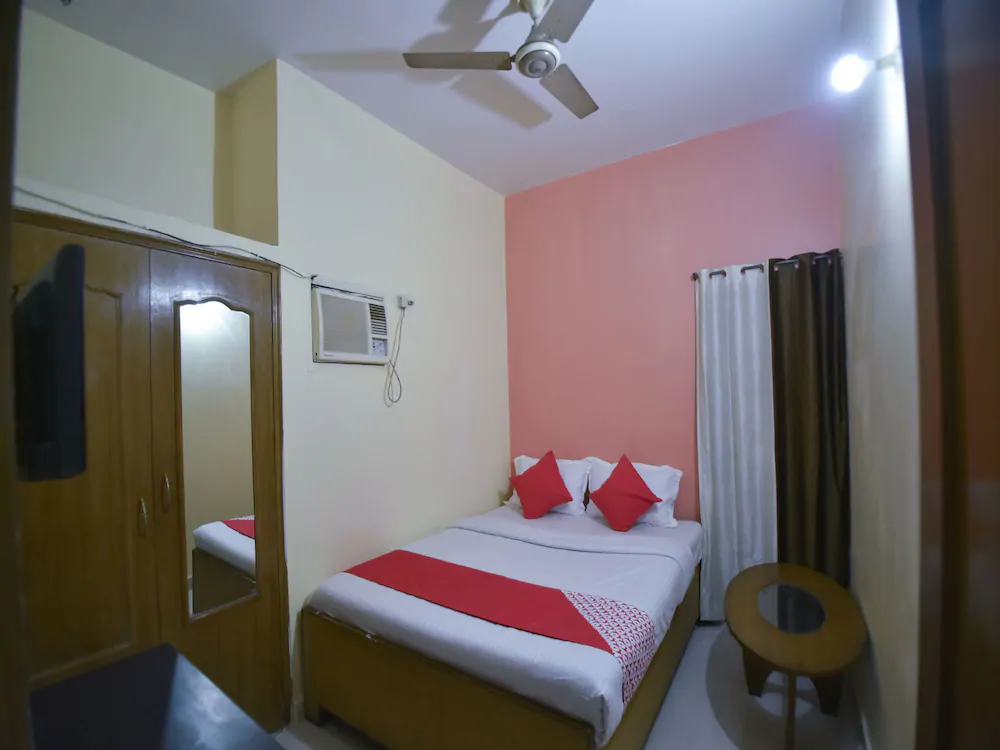 Apartment Palace BY OYO Rooms