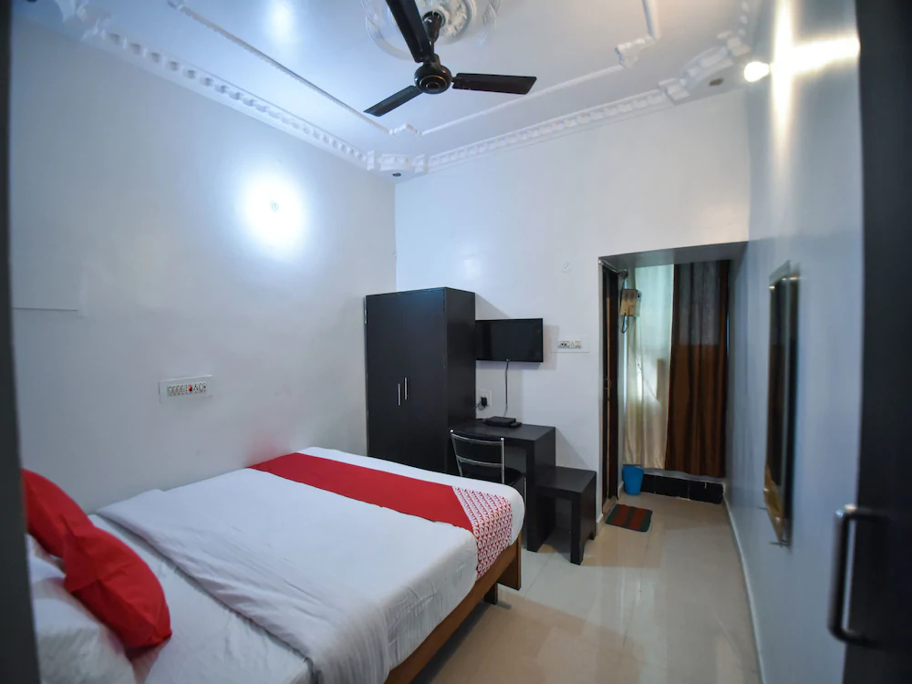 Apartment Palace BY OYO Rooms