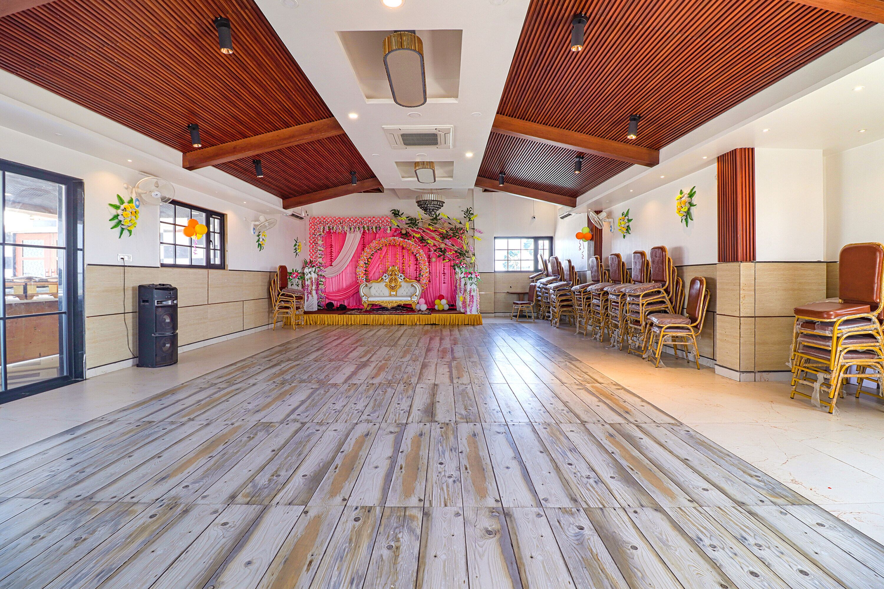 Grand Arya by Fabhotel