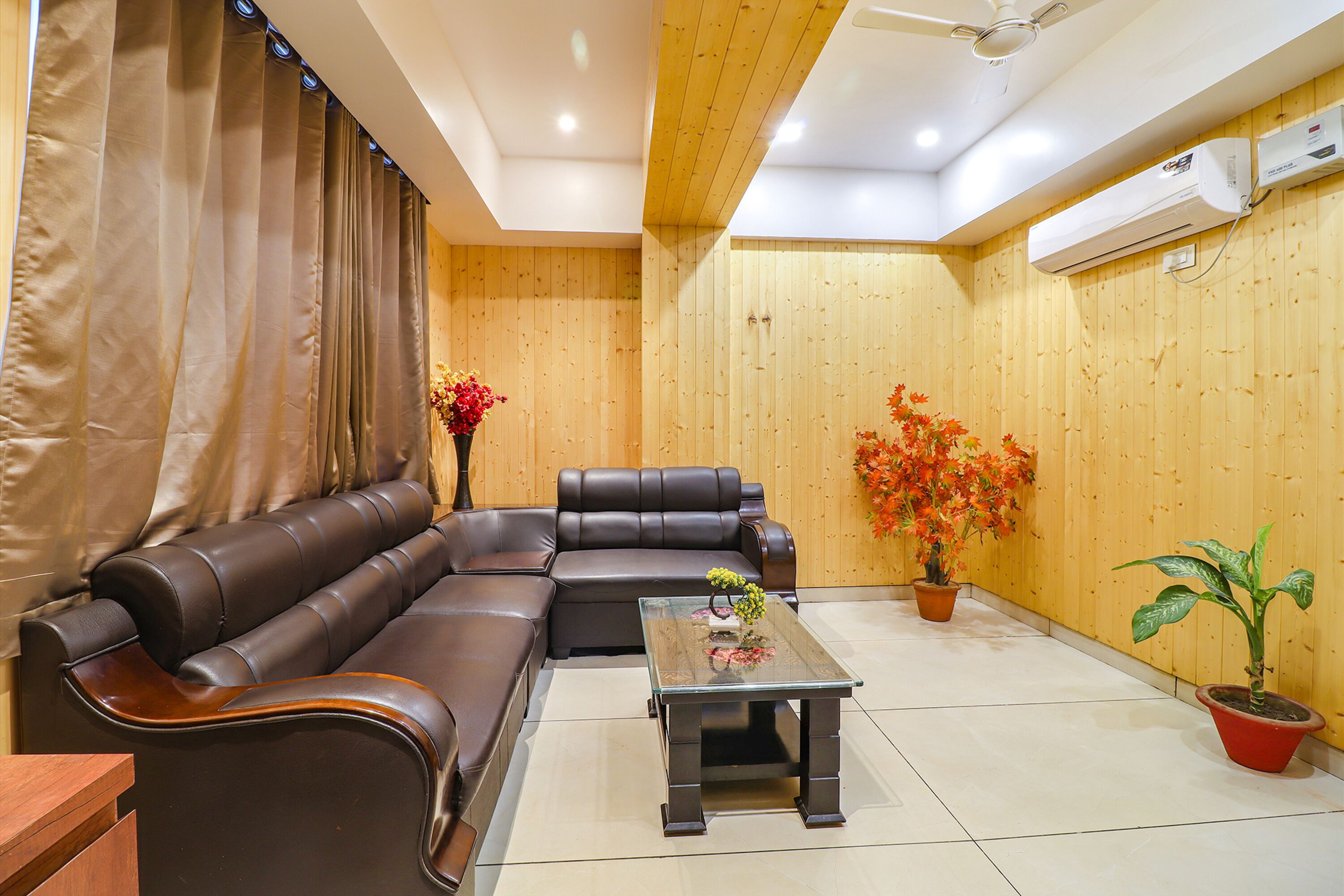 Grand Arya by Fabhotel