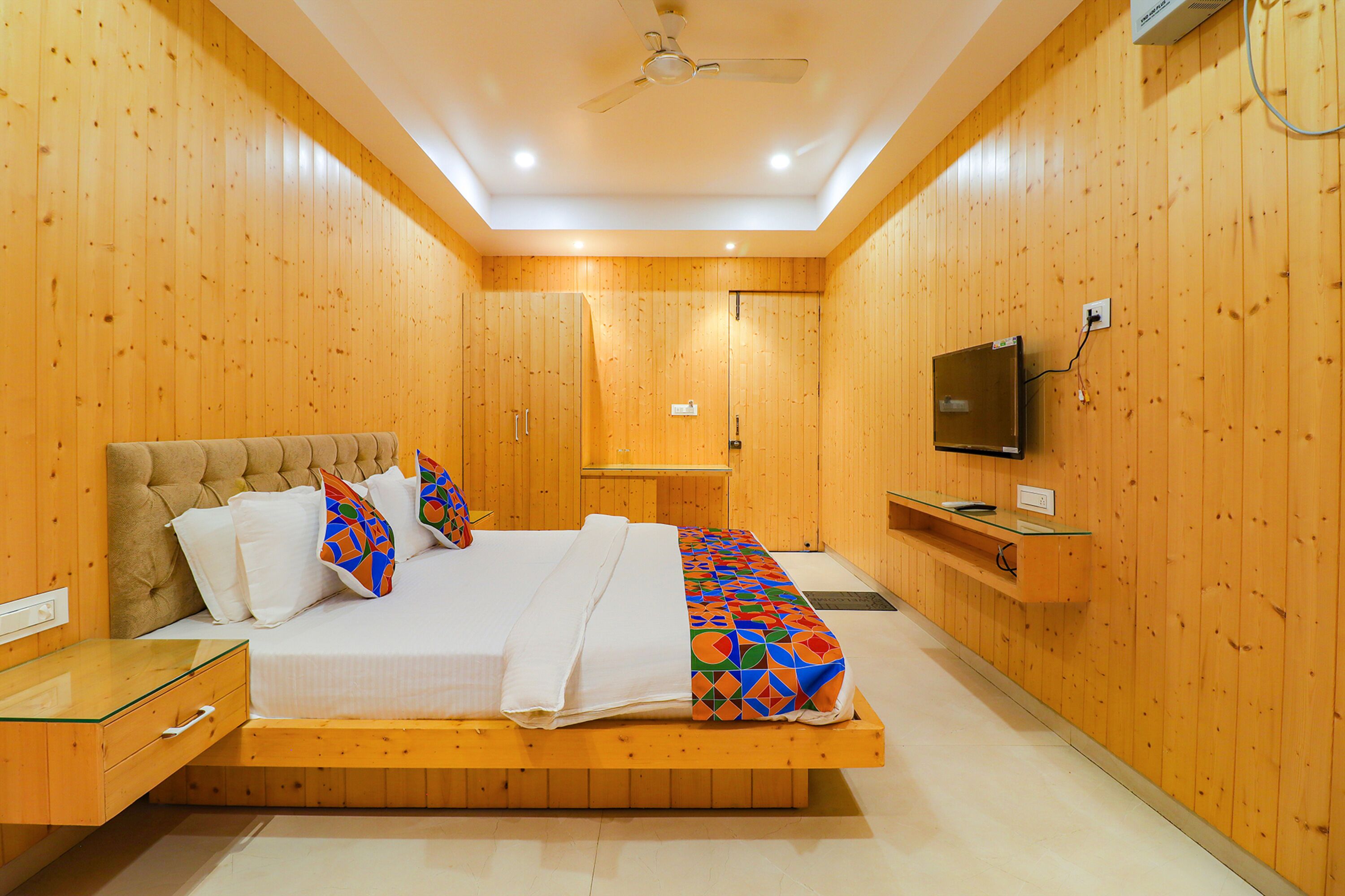 Grand Arya by Fabhotel