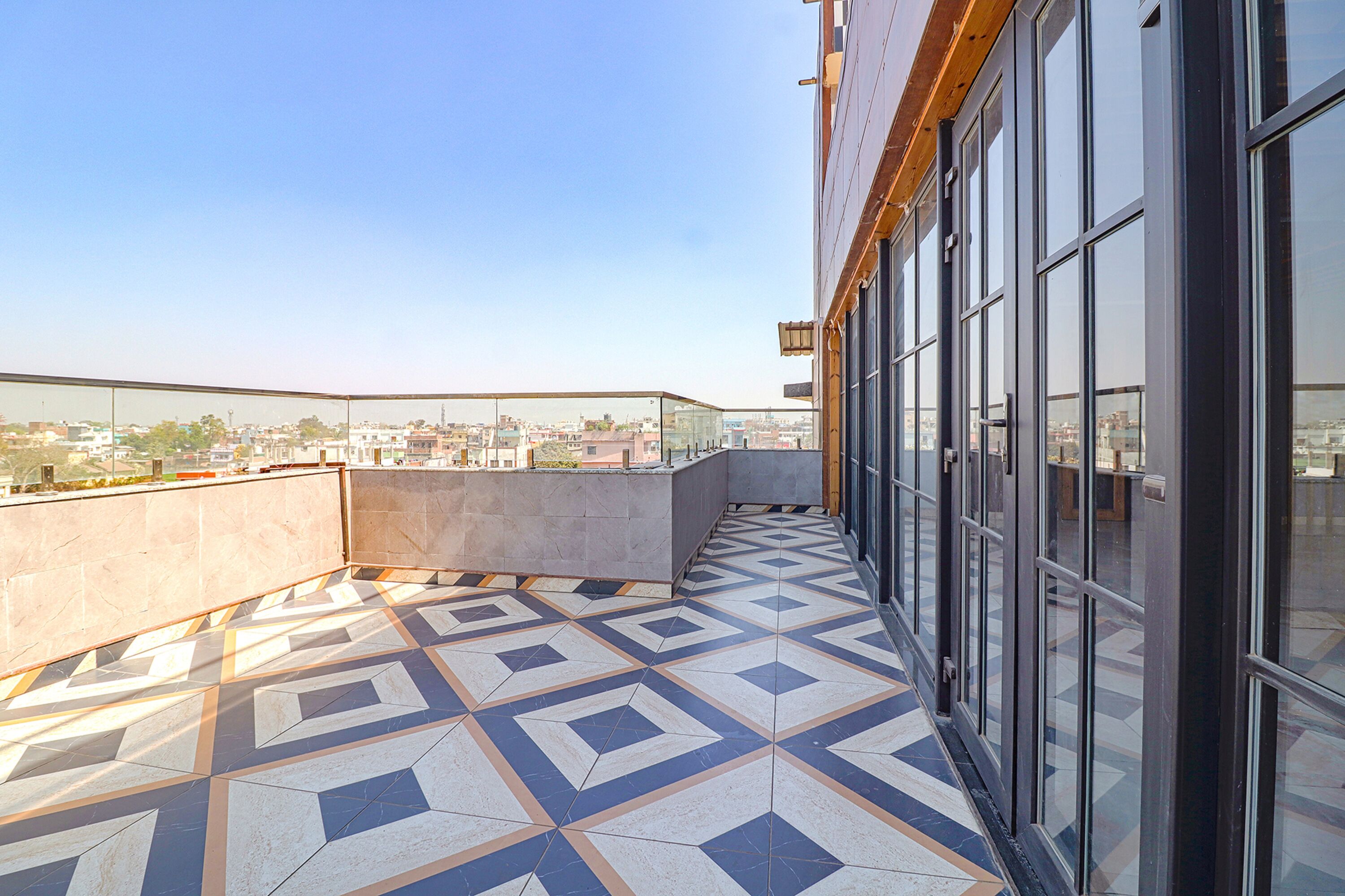 Grand Arya by Fabhotel