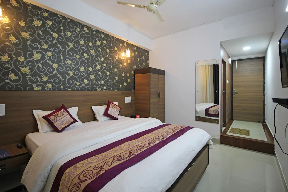 Hotel Grand Celebration By OYO Rooms