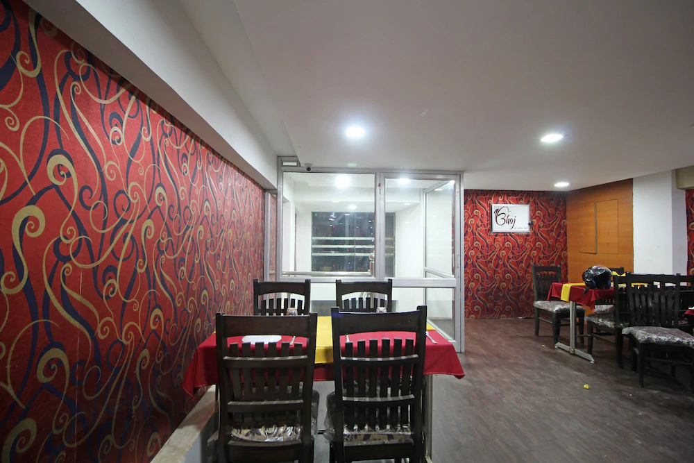 Hotel Grand Celebration By OYO Rooms
