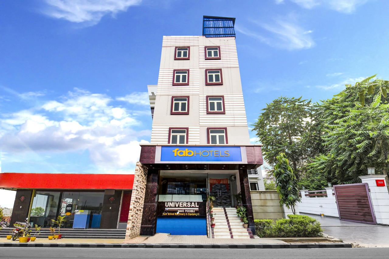 Hotel Grand Sheela by FabHotels