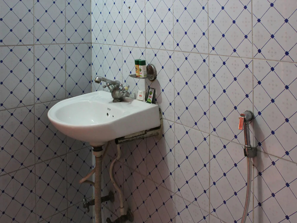 Hotel Lord Shiva by OYO