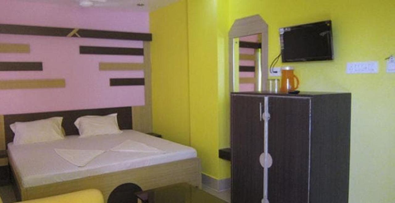 Hotel Magadh Palace by OYO Rooms