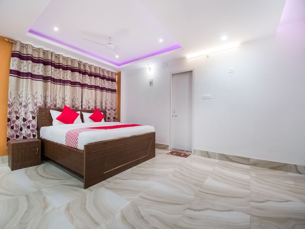 Hotel Mega Royal By OYO Rooms