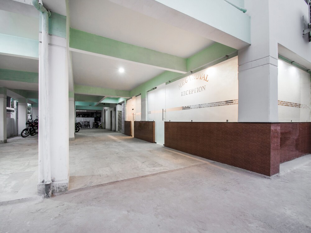 Hotel Mega Royal By OYO Rooms