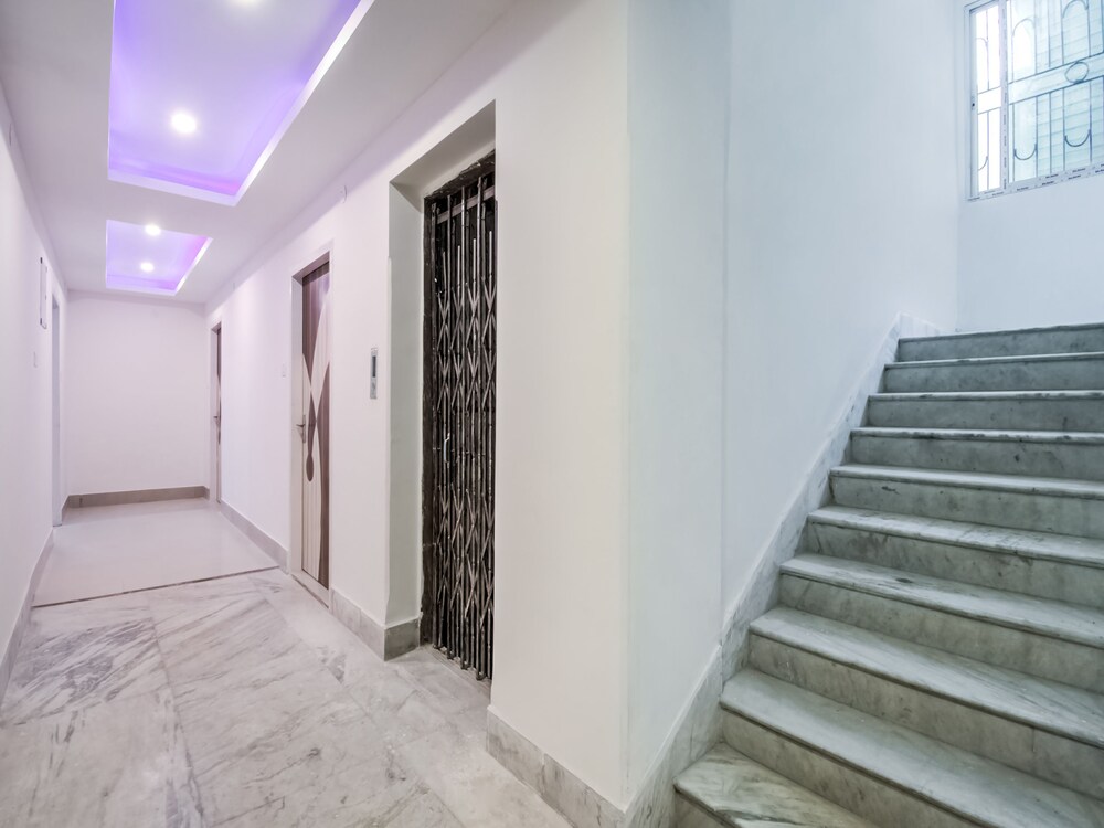 Hotel Mega Royal By OYO Rooms