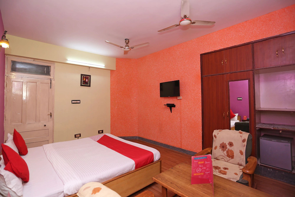 Hotel Royal Inn By OYO Rooms