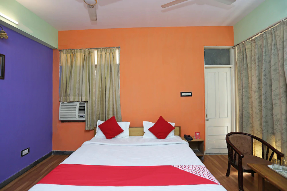 Hotel Royal Inn By OYO Rooms