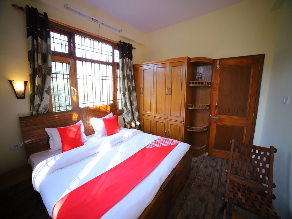 Hotel Shine By OYO Rooms