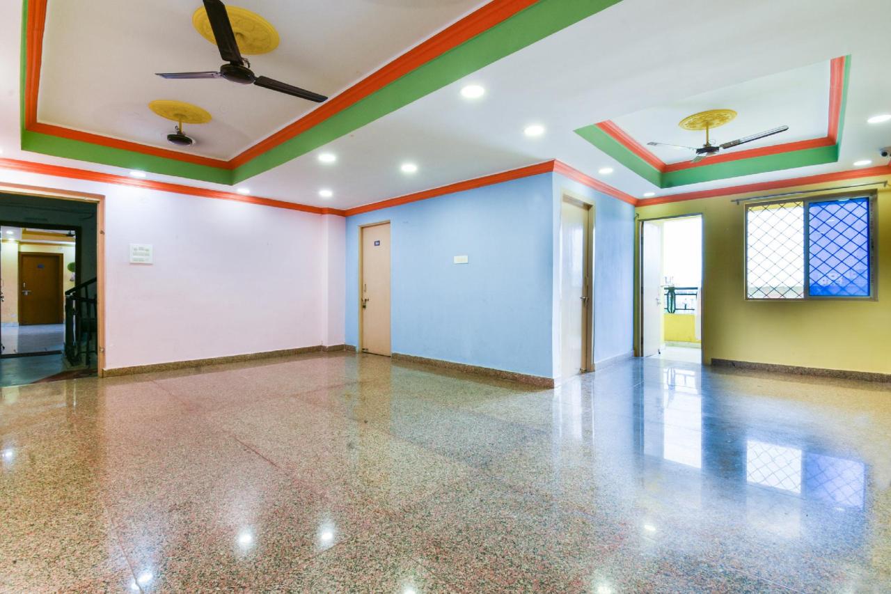 Hotel Shivyaa Residency by OYO Rooms