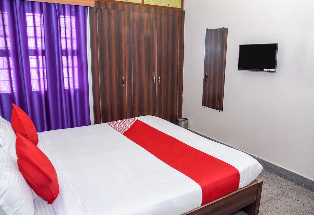 Hotel Vibrant Inn By OYO Rooms