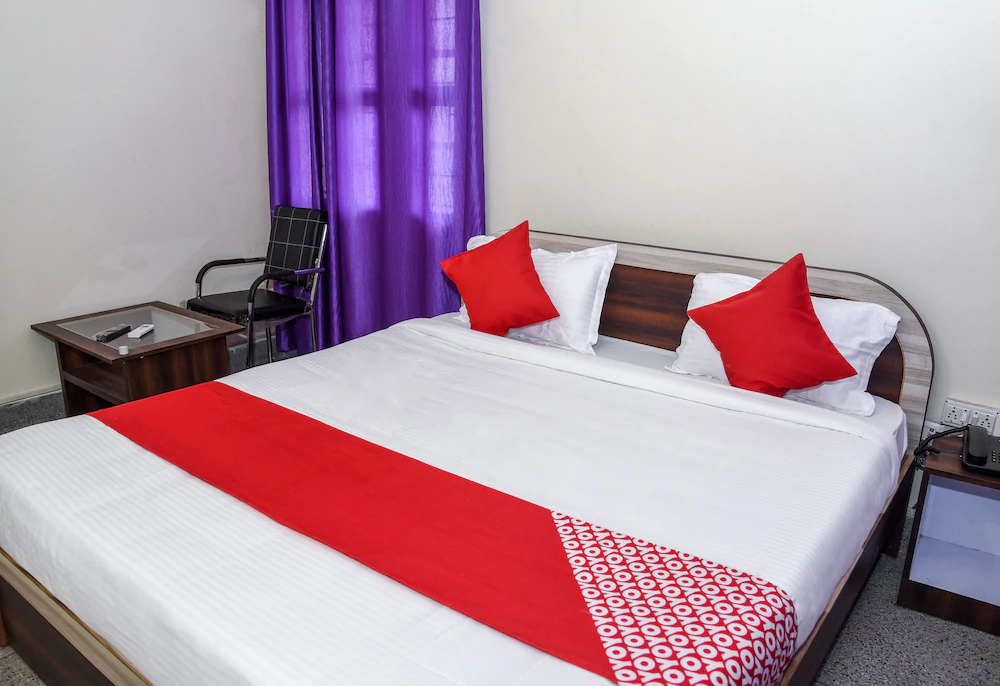 Hotel Vibrant Inn By OYO Rooms