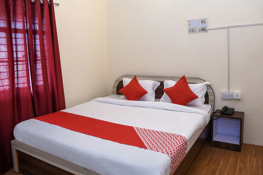 Hotel Vibrant Inn By OYO Rooms