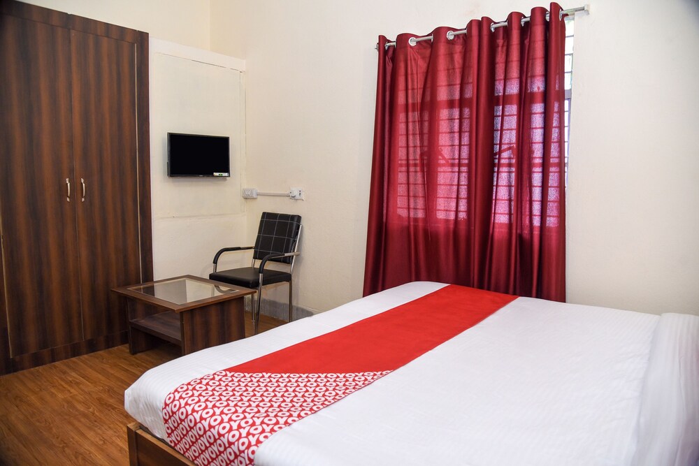 Hotel Vibrant Inn By OYO Rooms